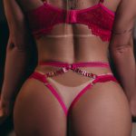 Conjunto Cropped sem bojo pink e calcinha sexy com frase mete forte